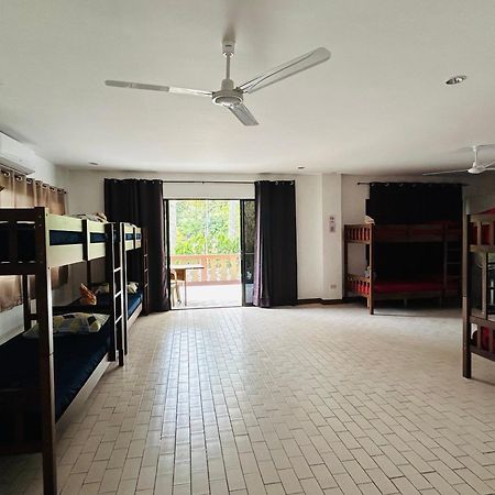 1888 Beach Resort Dumaguete City Exterior photo